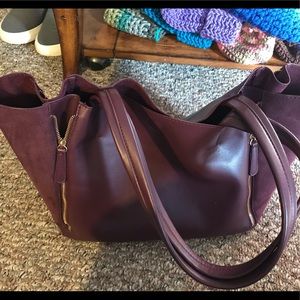 Wine colored handbag- Cato brand with extra insert